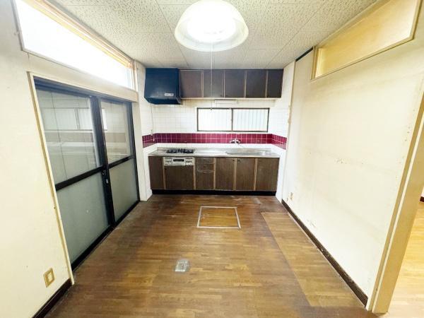 土生町（東岸和田駅） 800万円