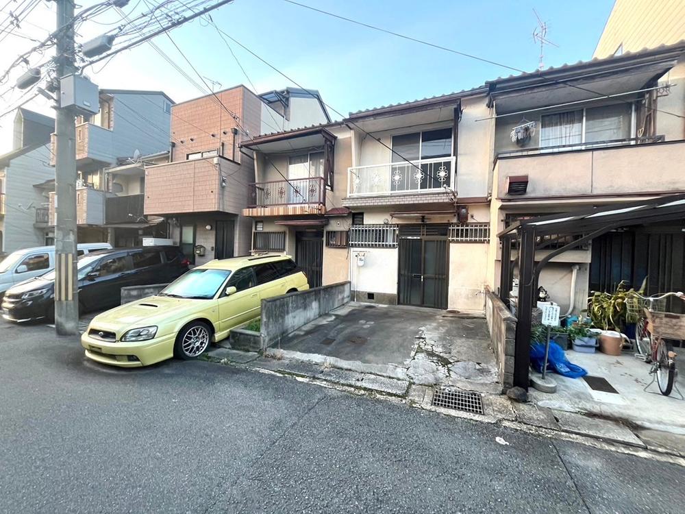 醍醐僧尊坊町（醍醐駅） 790万円・900万円