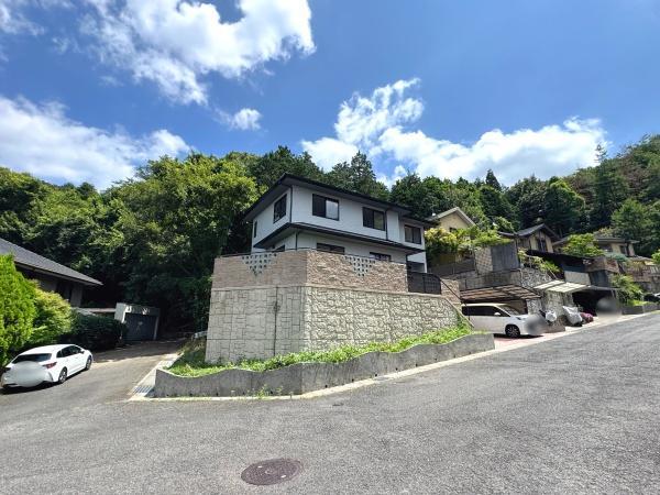 【中古】 岩手の山菜百科/岩手日報社/薊舎 岩手日報社の本2冊/岩手のスミレ・片山千賀志・伊藤正逸/岩手の