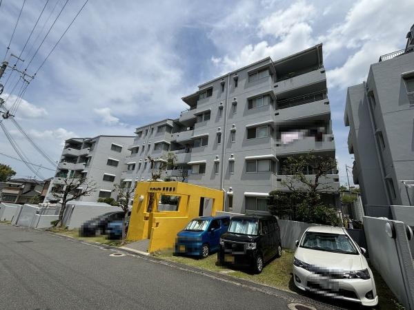 グリーンタウン東香里マンションＢ棟