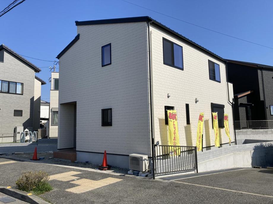 魚住町住吉３（魚住駅） 3580万円