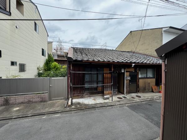 壬生馬場町（二条駅） 2240万円