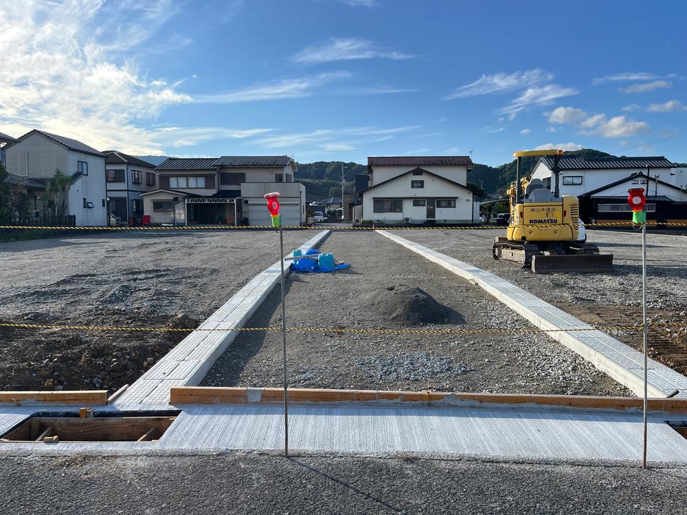 上富田町朝来　分譲地