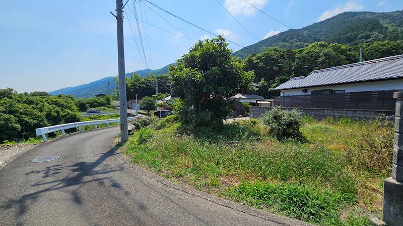 寒川町（伊予寒川駅） 529万円