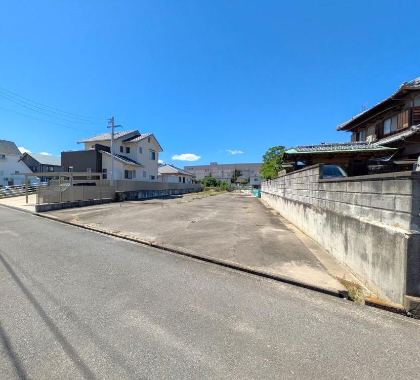 郷東町（香西駅） 1350万円