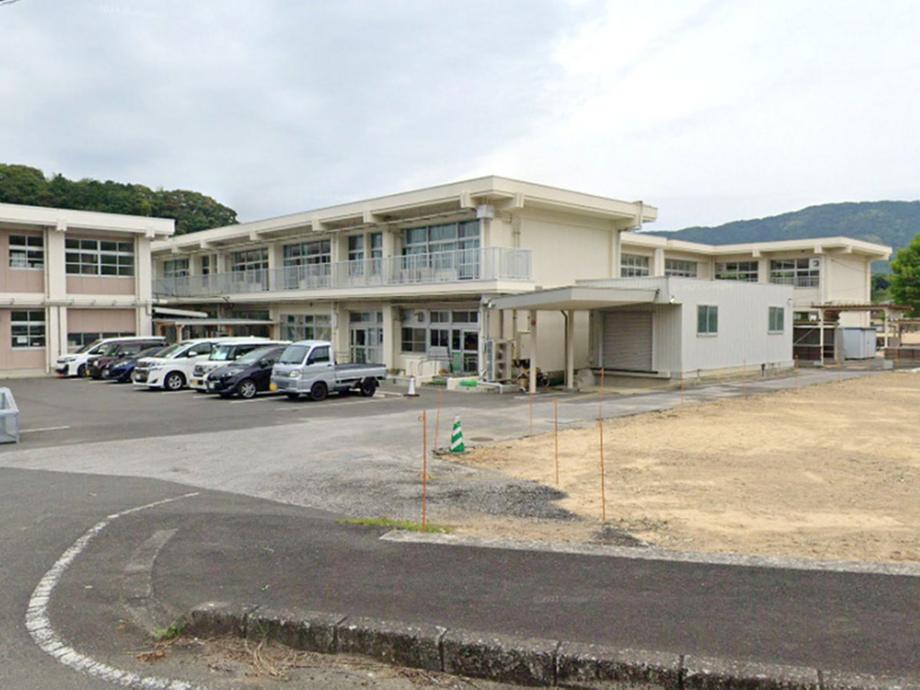 香我美町徳王子 480万円