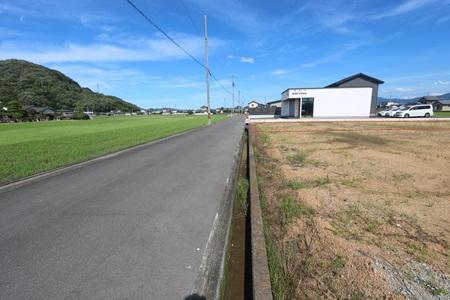 三谷町 1198万円