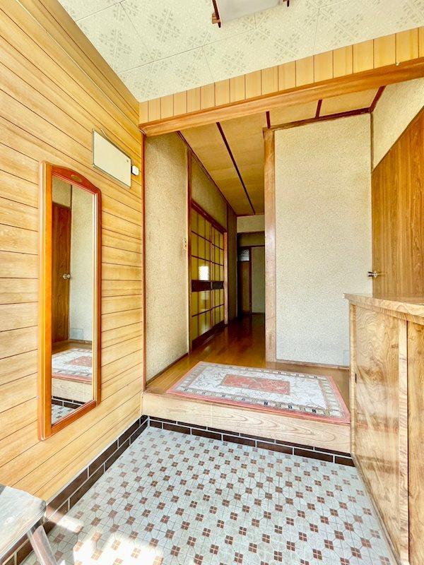 新市（伊予三芳駅） 330万円