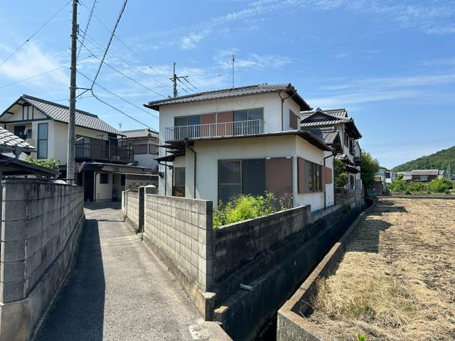 屋島西町（潟元駅） 370万円