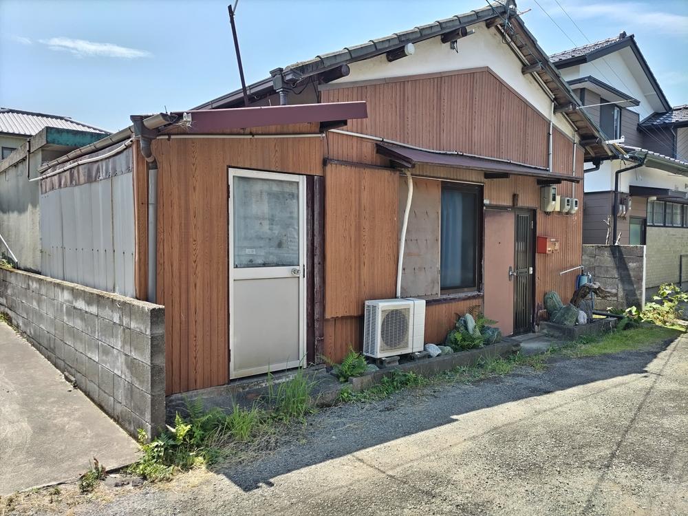 Cheap house for sale in Komatsushima, Tokushima