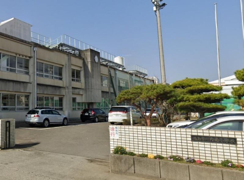 detached 徳島県徳島市川内町金岡