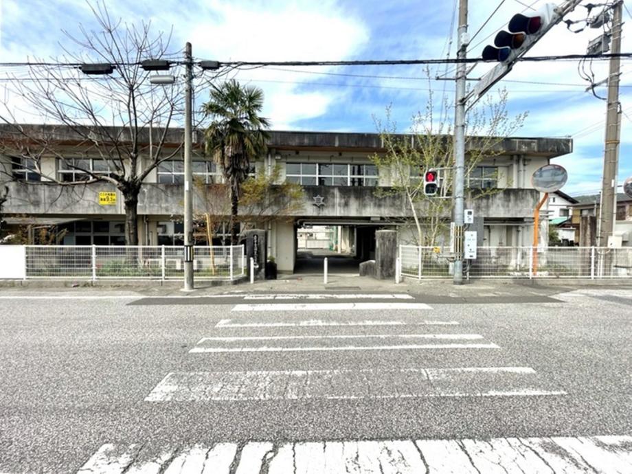 高岡町乙 1300万円