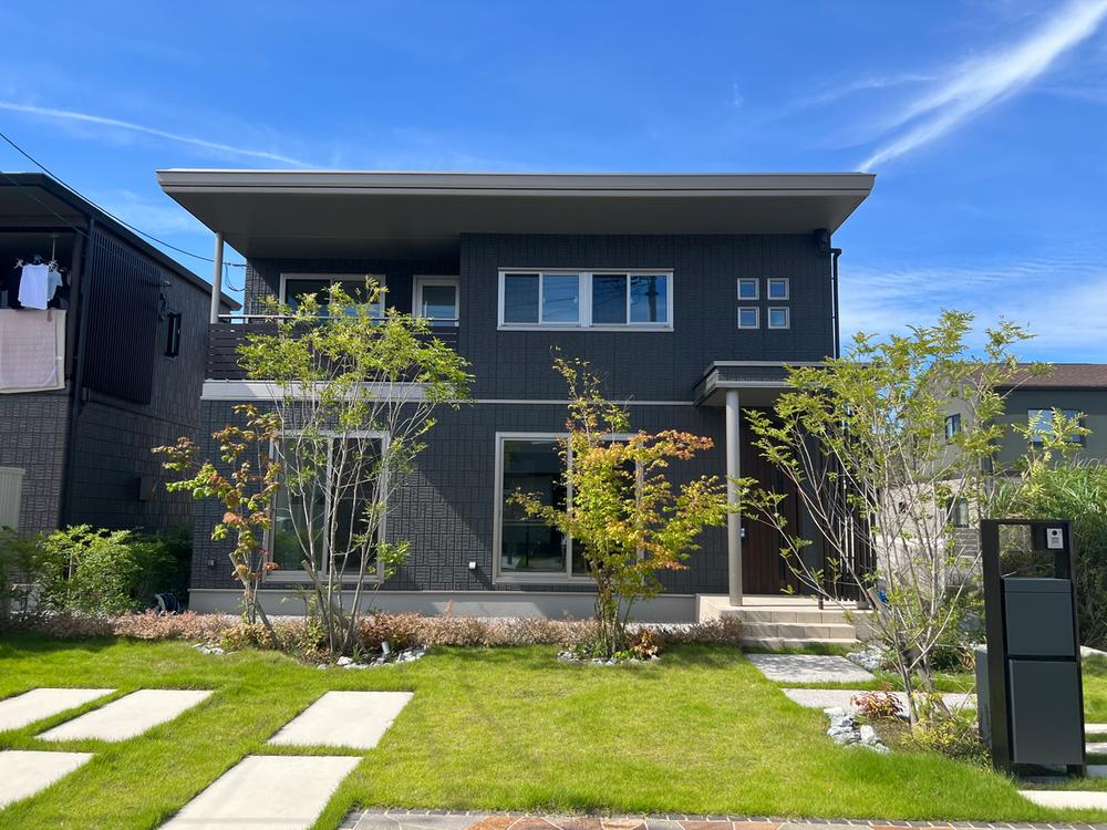 おいえ ExLights ソーラーポールライト CUBE /A: ライト・イルミネーション