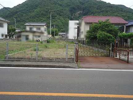 安浦町中央１（安浦駅） 260万円