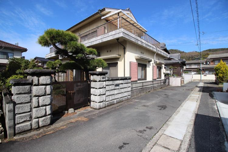 金光町占見（金光駅） 1300万円