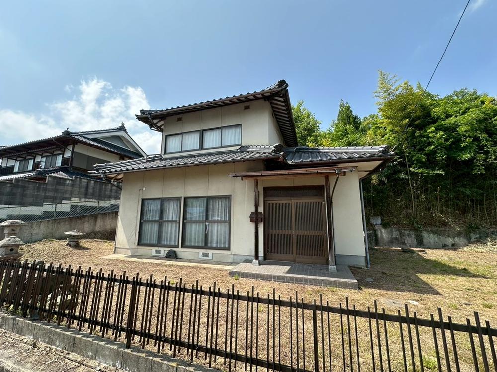 detached 岡山県津山市上村337番2　外4筆
