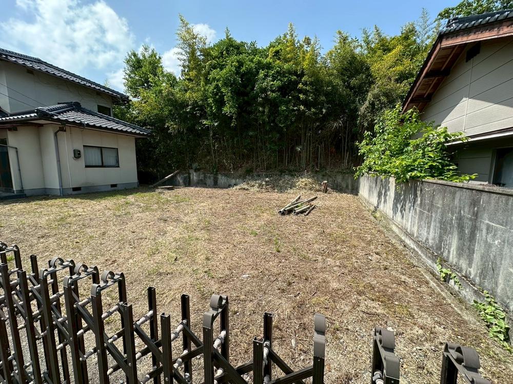 detached 岡山県津山市上村337番2　外4筆