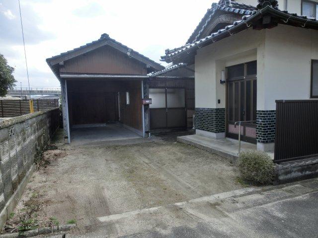 detached 島根県出雲市中野町589