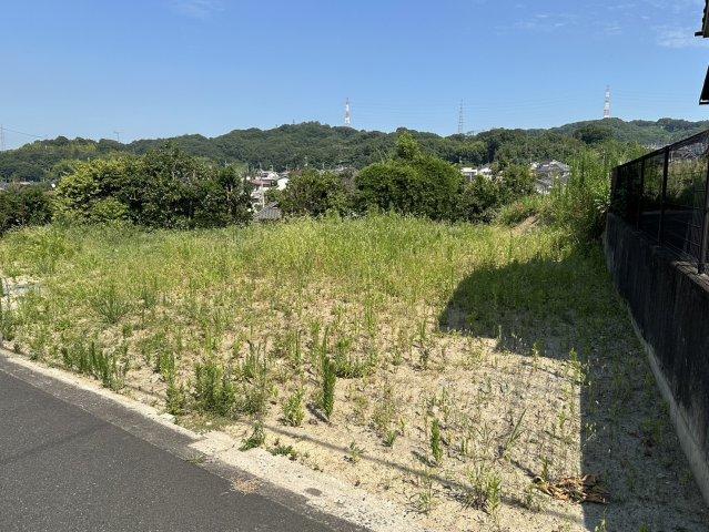 坪生町南２ 1050万円