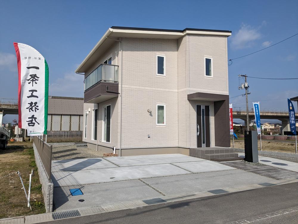 【一条工務店】神辺町川北　徒歩圏に商業・医療施設、市民交流センターなどがある好立地