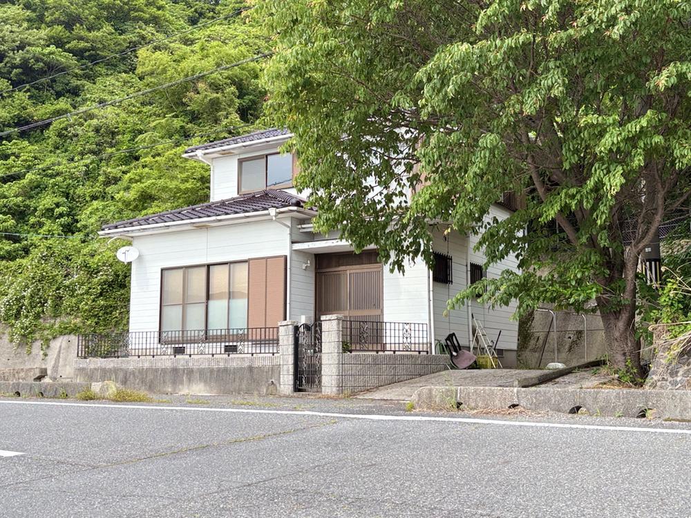 大字東安下庄鹿家 700万円