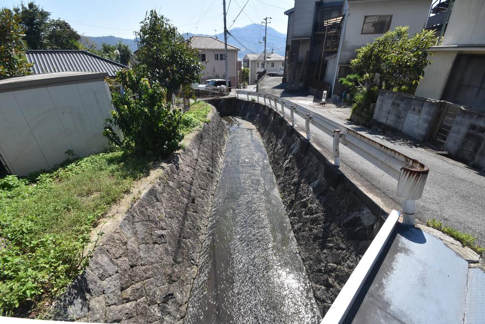 上内神町（呉駅） 200万円