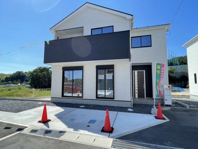 リナージュ岩国市玖珂町22-2期 2号棟