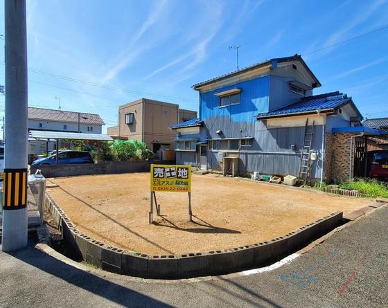 草江３（草江駅） 240万円