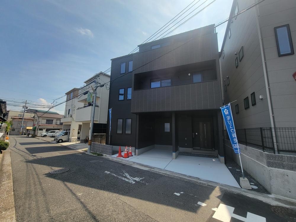 東雲本町　新築戸建て