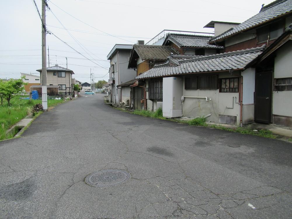 加茂町大字下加茂（万能倉駅） 2000万円