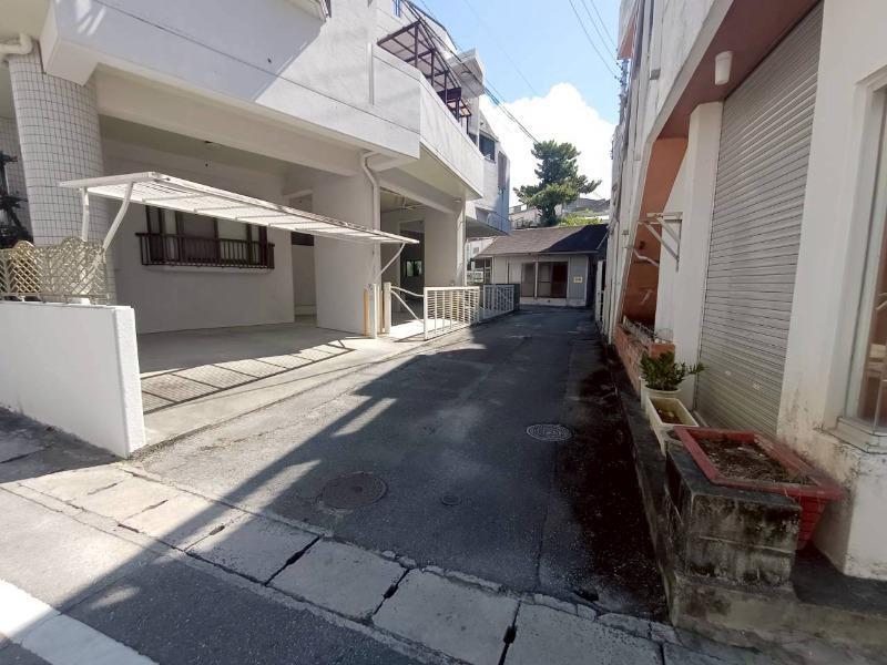 detached 沖縄県那覇市宇栄原３-34-16