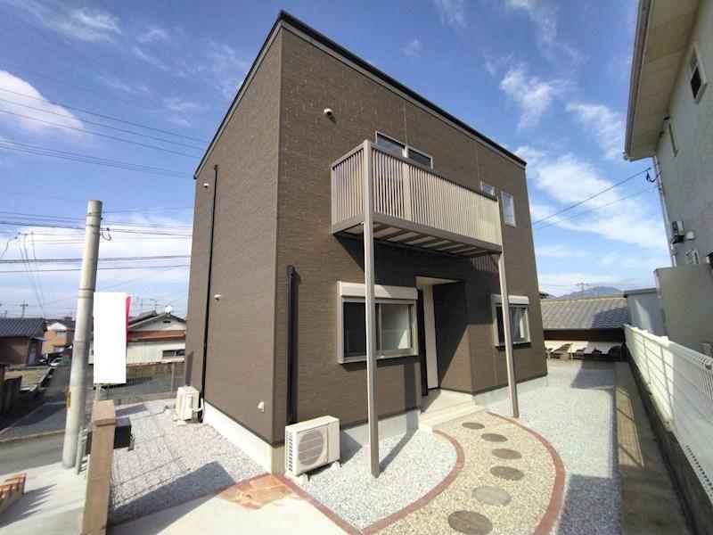 detached 福岡県中間市中尾２