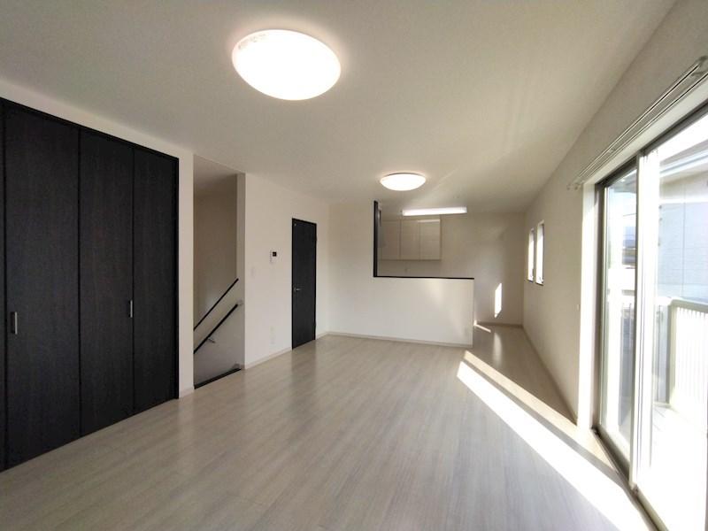 detached 福岡県中間市中尾２