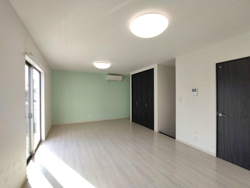 detached 福岡県中間市中尾２