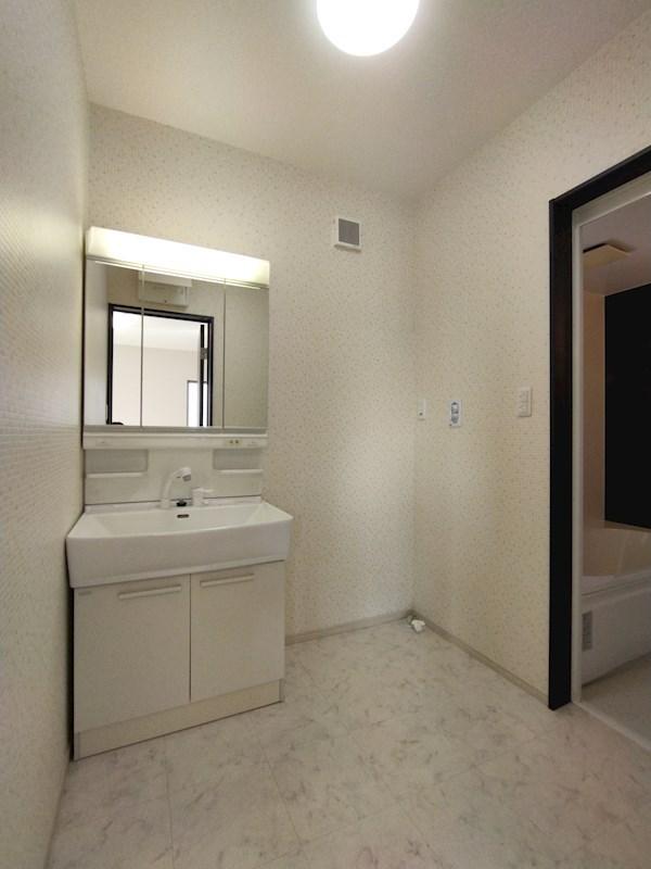 detached 福岡県中間市中尾２