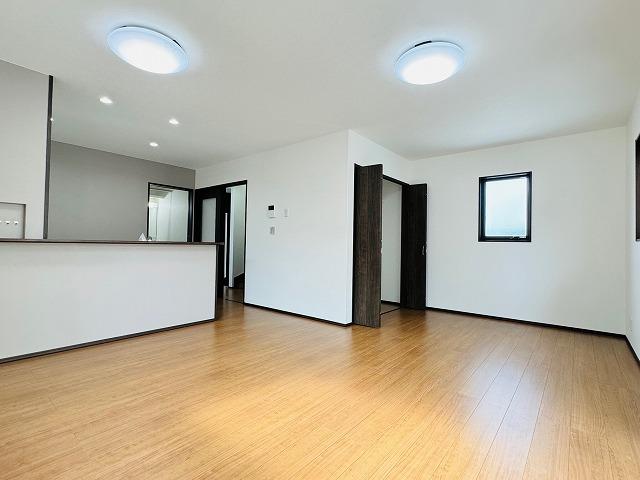 detached 宮崎県延岡市土々呂町４-4078番29