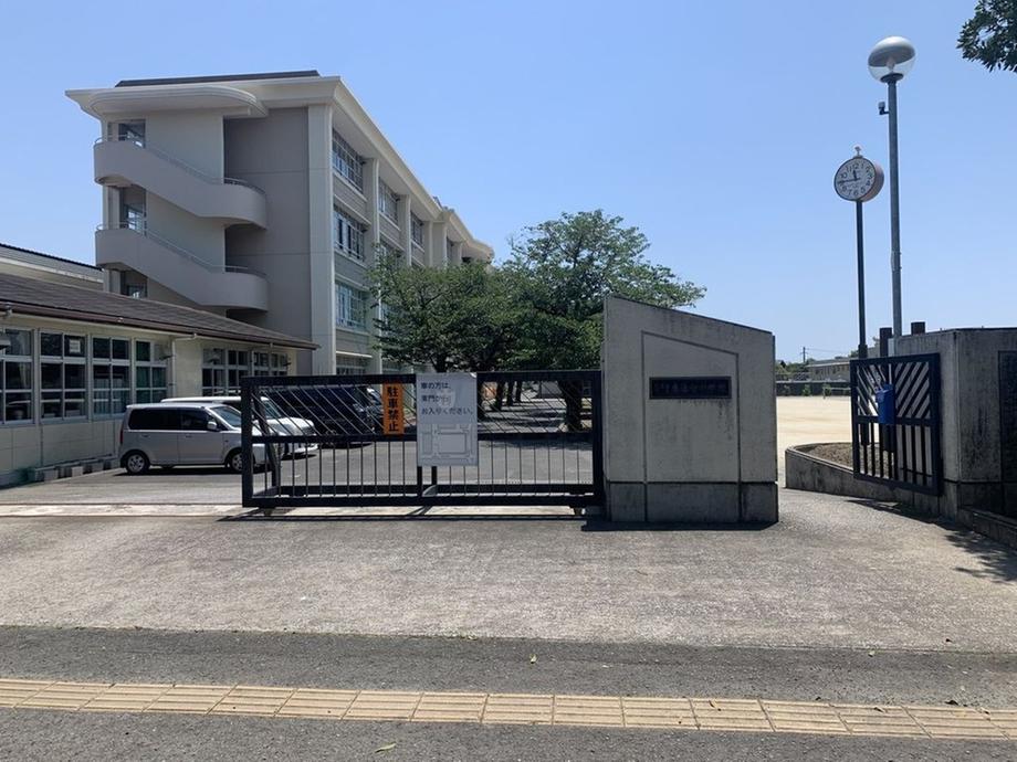 detached 鹿児島県鹿児島市皇徳寺台３