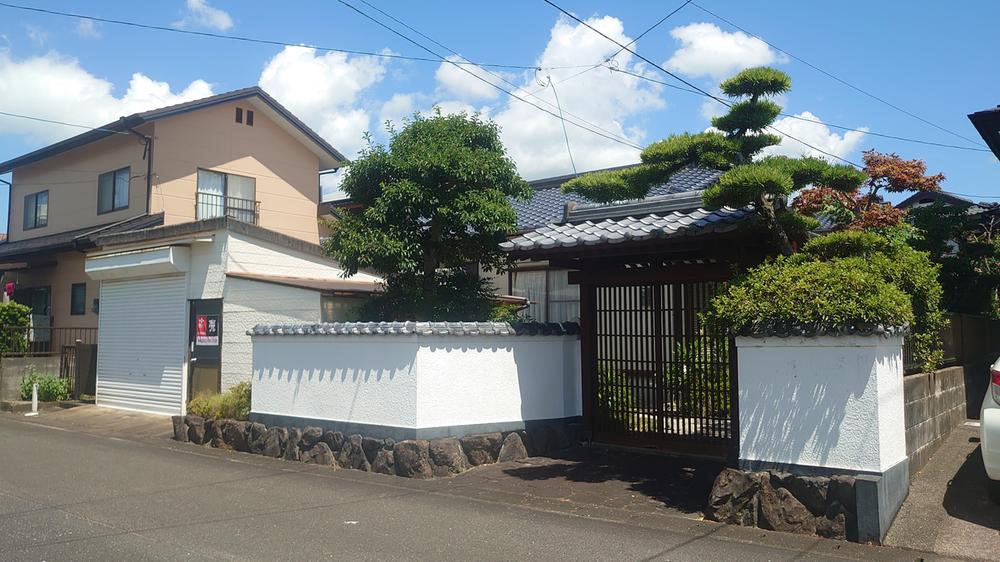 脇田町（伊万里駅） 1900万円