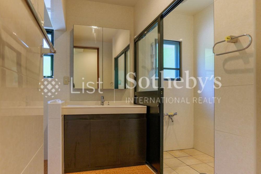 detached 沖縄県沖縄市大里１