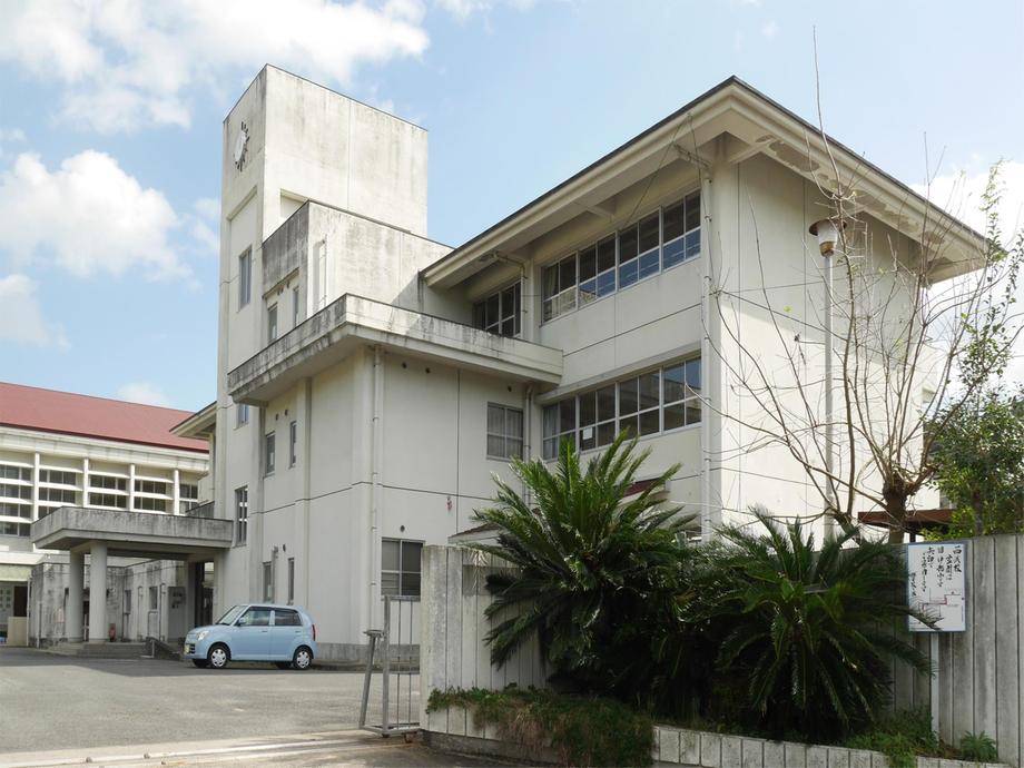 detached 佐賀県多久市西多久町大字板屋