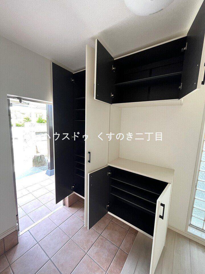 山室２ 2388万円