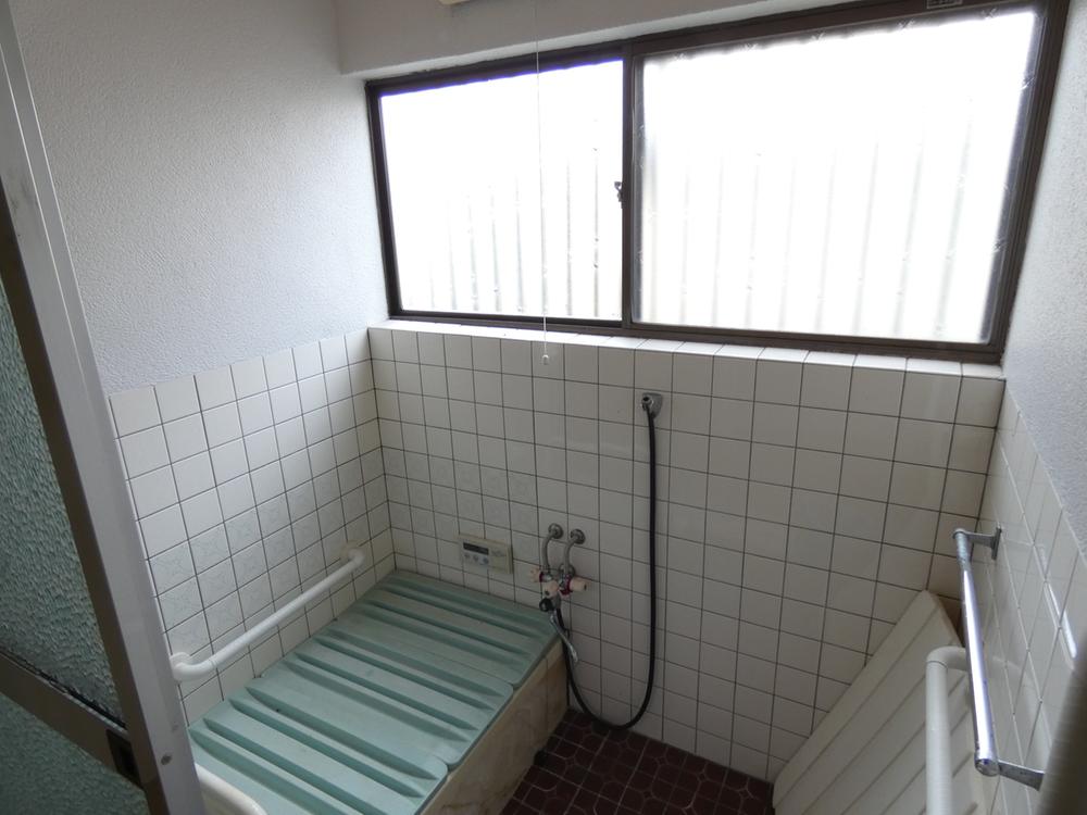 detached 福岡県直方市大字感田2391-19