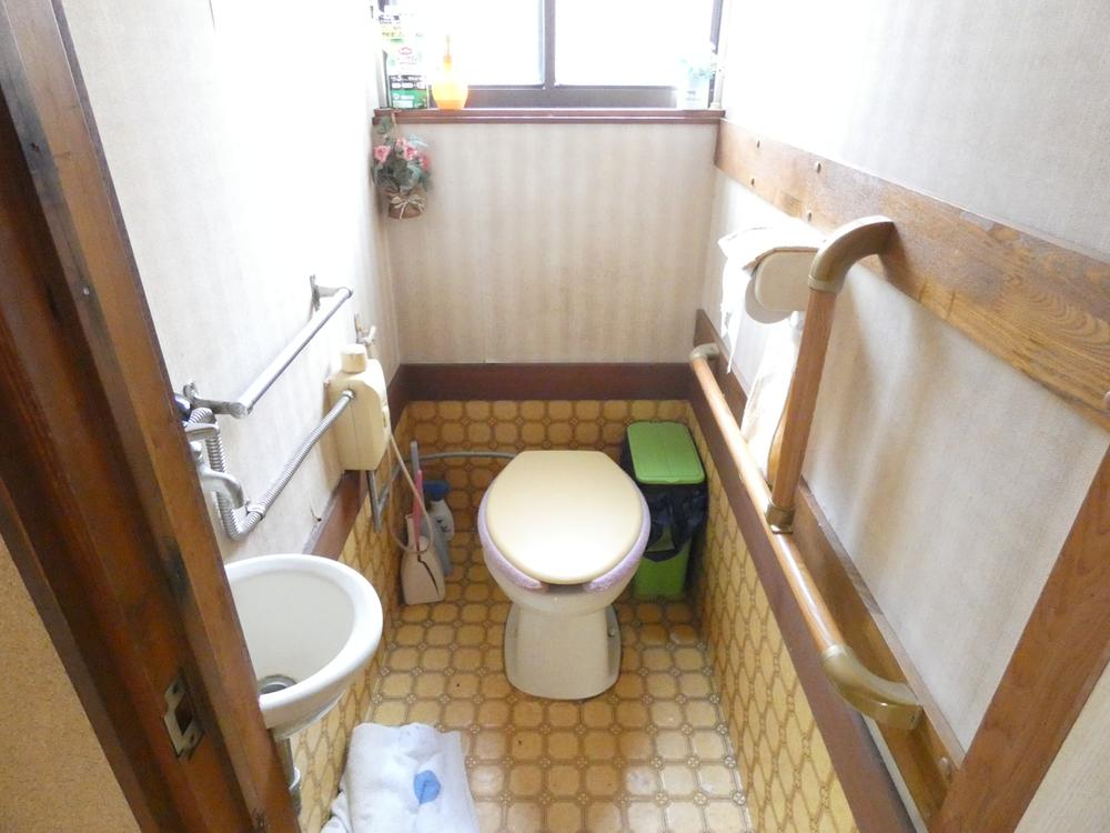 detached 福岡県直方市大字感田2391-19