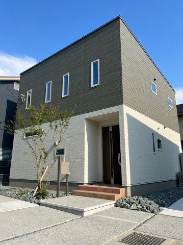 「アイパッソの家」東区榎町２期５号地モデル