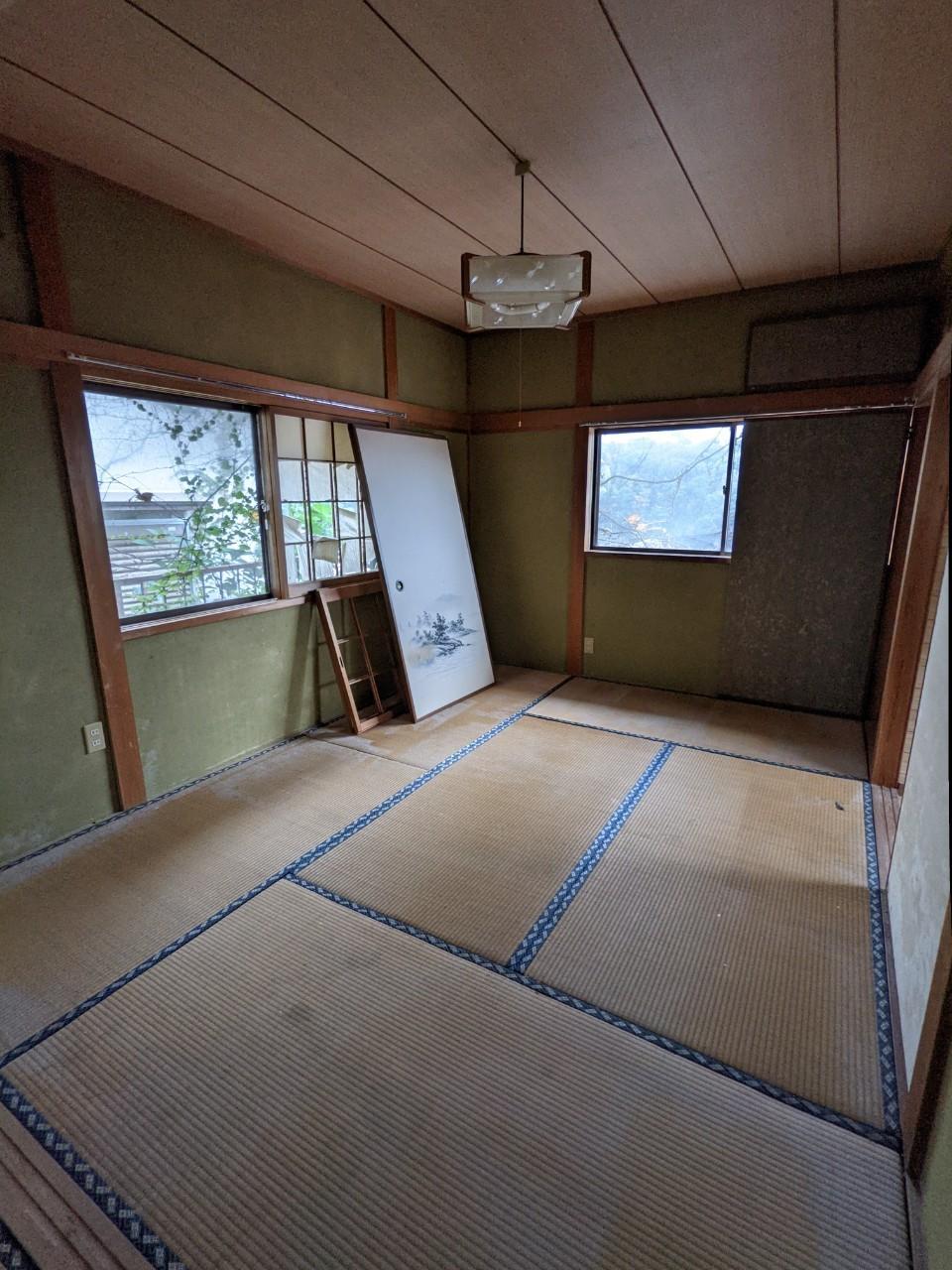 八つ尾町 50万円