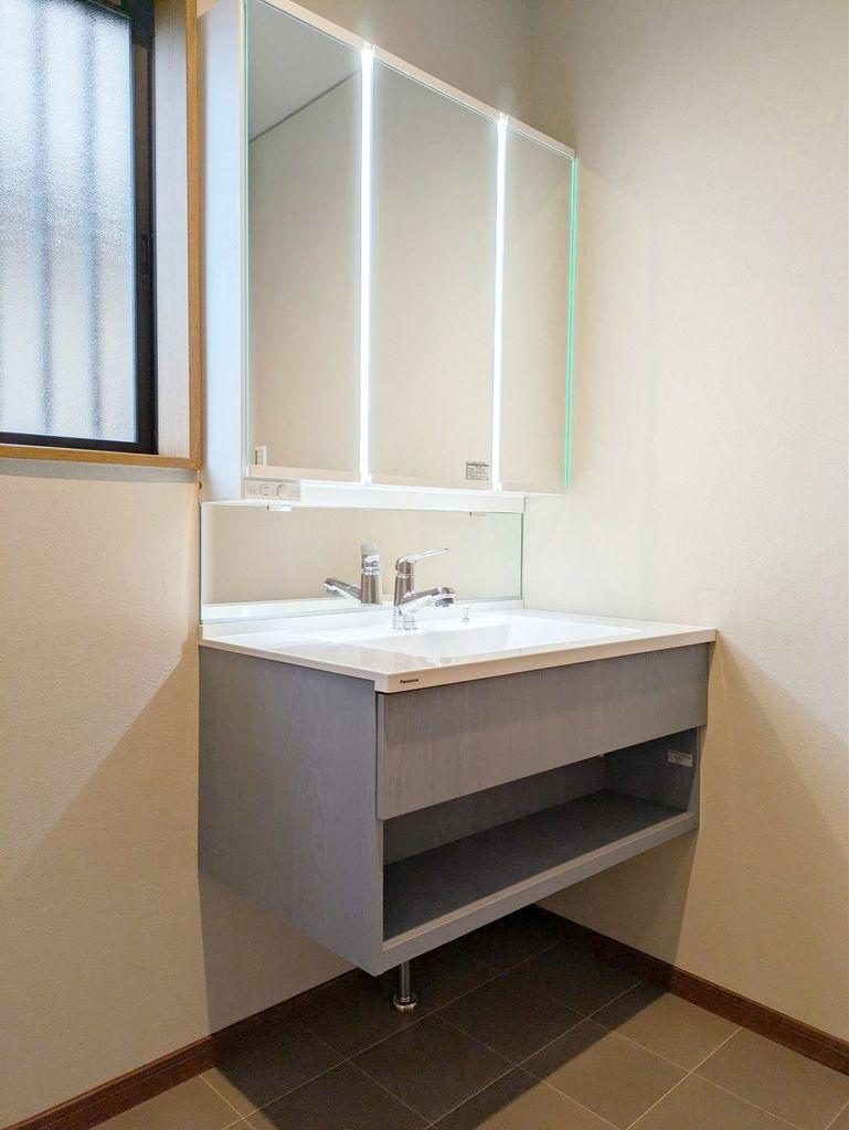 detached 福岡県古賀市中央５