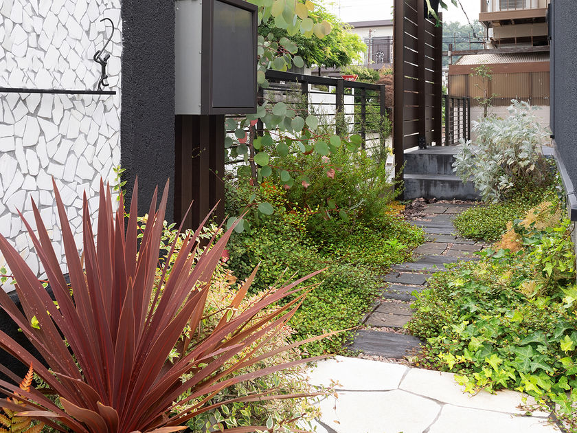 吹抜けの家  福山住宅 北摂、阪神間、大阪市内…。土地探しの成功率70％の理由の画像