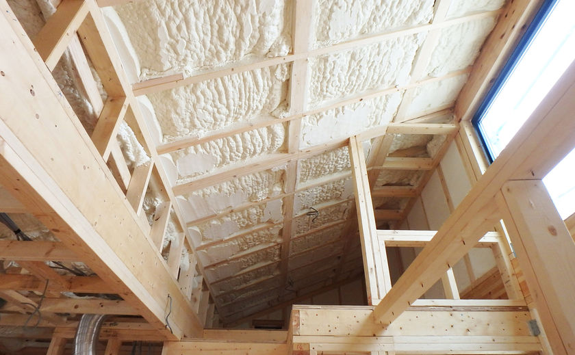 吹抜けの家  福山住宅 環境先進国カナダのアイシネン断熱が標準仕様の２×４住宅の画像