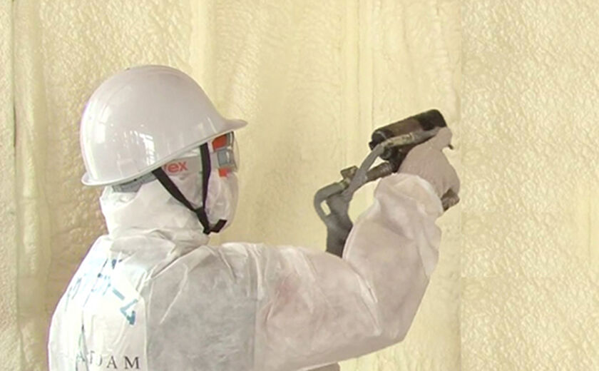 桧家住宅 断熱材の施工直後に測定を実施。徹底した品質管理による高性能で安心の住まいの画像