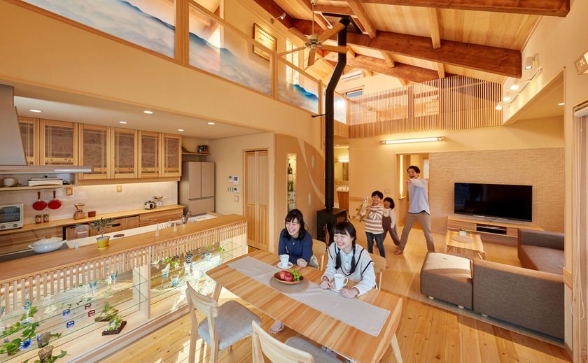 夢ハウス 家族からの喜びの声がたくさん！住んで実感する天然木の癒しの空間と健康的な暮らしの画像